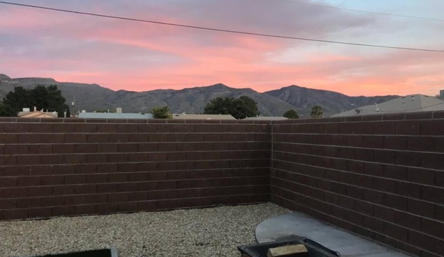 Family-Friendly Home ~ Small Town Surrounded By Mountains ~ Near Holloman AFB