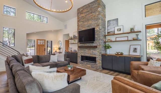 Family-Friendly, Hot Tub & Suncadia Pool Access