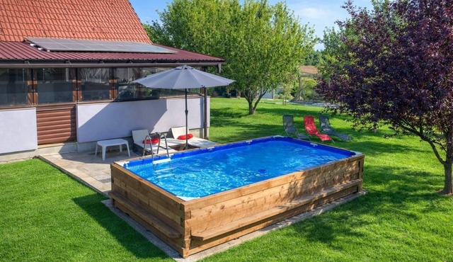 Family friendly house with a swimming pool Bratina, Prigorje (K-25314)