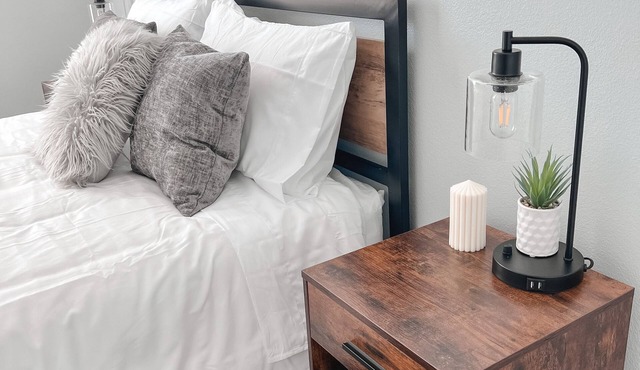 Family Friendly House- Close to Branson & Springfield,MO with king size bed