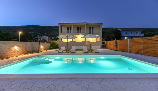 Family friendly house with a swimming pool Vrana, Biograd (K-21828)