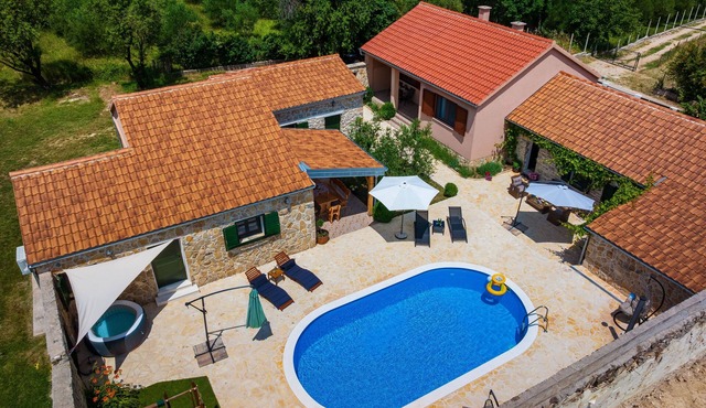 Family friendly house with a swimming pool Benkovac, Zagora (K-25209)