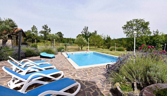 Family friendly house with a swimming pool Kuberton, Central Istria - Središnja Istra (K-25043)