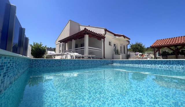Family friendly house with a swimming pool Janjina, Pelješac (K-19594)