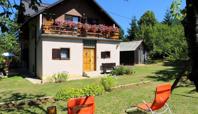 Family friendly house with a parking space Korenica, Plitvice (K-17312)