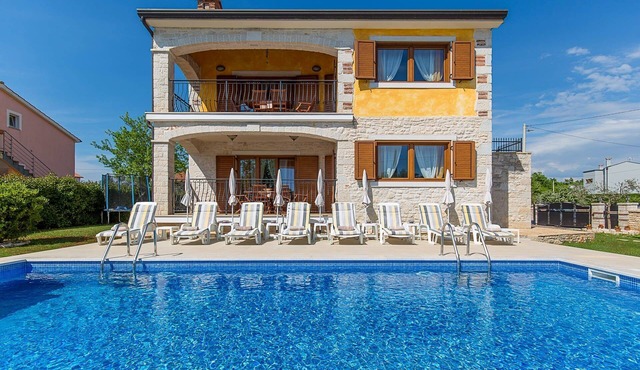 Family friendly house with a swimming pool Buići, Poreč (K-19720)