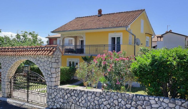 Family friendly house with a swimming pool Silo, Krk - 16395