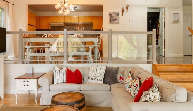 Family Friendly in Picton, PEC!