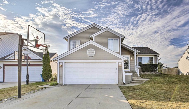 Family-Friendly Kentwood Home ~ 11 Mi to Dtwn