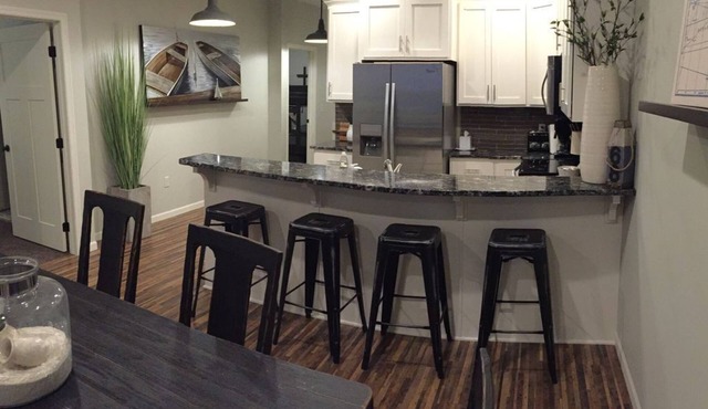 Family-friendly Lakefront East Lake Okoboji Condo- Bridges Bay Resort