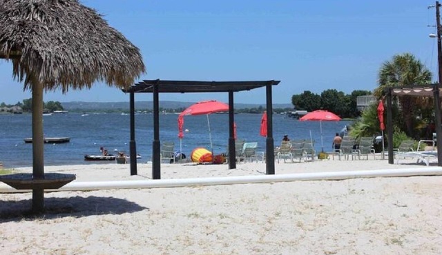 Family-Friendly Lake LBJ Getaway, Beach, Pool, 1 King bed, 1 Queen bed, View