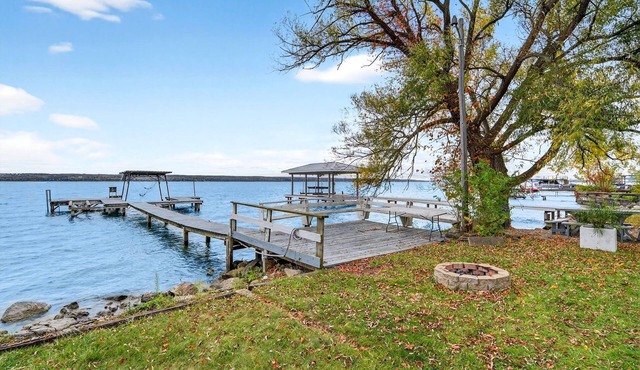 Family Friendly Lake Front Chalet on Cayuga Lake. Pay for a week, enjoy the whole month!