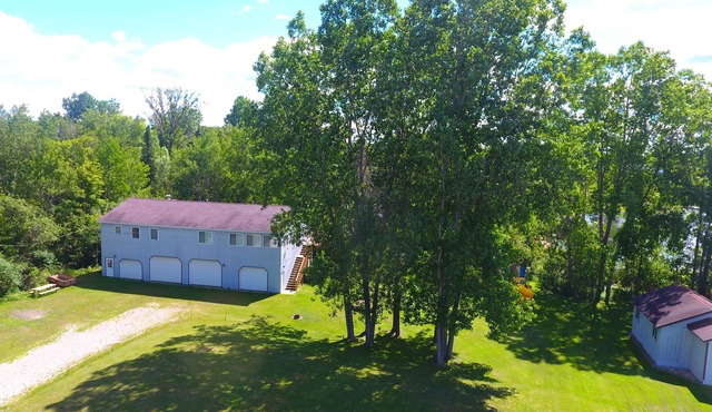 Family-Friendly Lakefront Home: Enjoy a Deck, Sandy Beach and Endless Activities