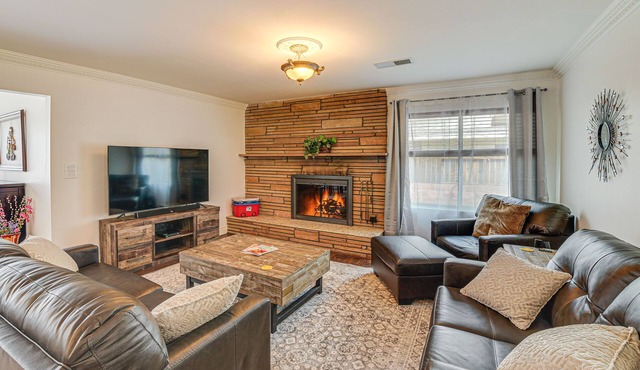 Family-Friendly Loma Linda Retreat: Walk to LLU