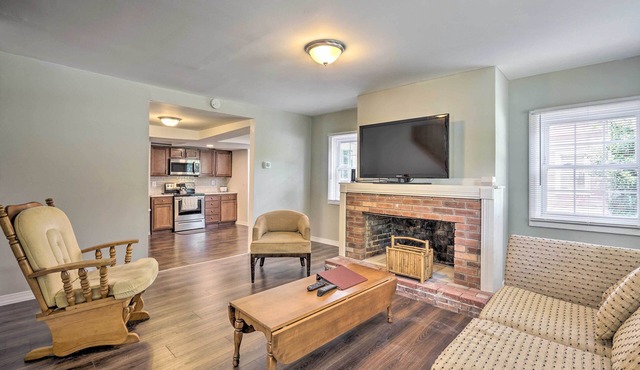 Family-Friendly Millville Home < 8 Mi to Town