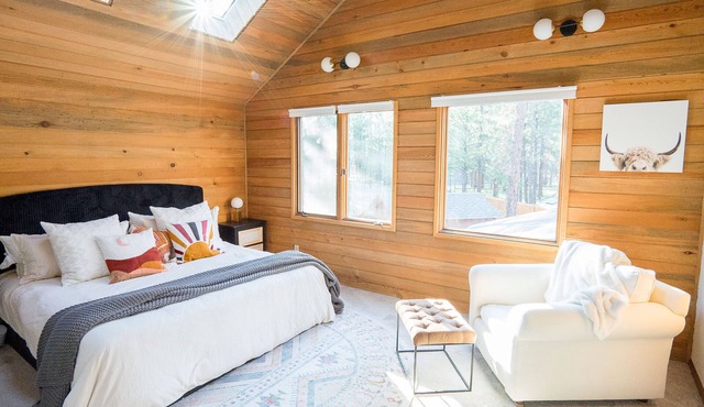 Family-Friendly, Modern Home with Extra Large Hot Tub with EV Charger