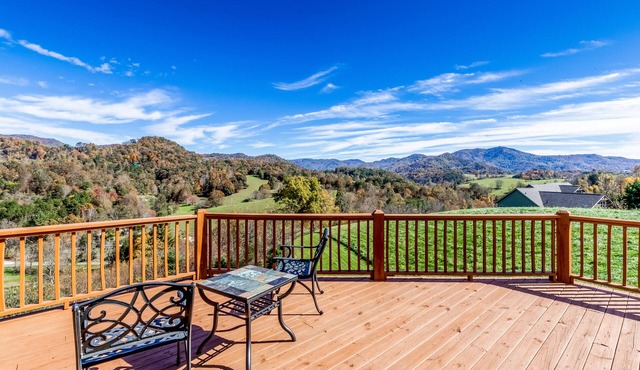 Family-Friendly Mountain View Retreat w/3 Decks, Game Room, Grill, & Free WiFi