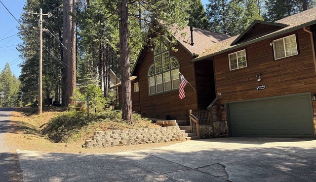 Family Friendly Mountains of Fun in the Sierras in Blue Lake Springs