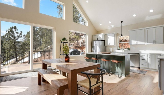 Family-Friendly Mountain Escape | Hot Tub + Views