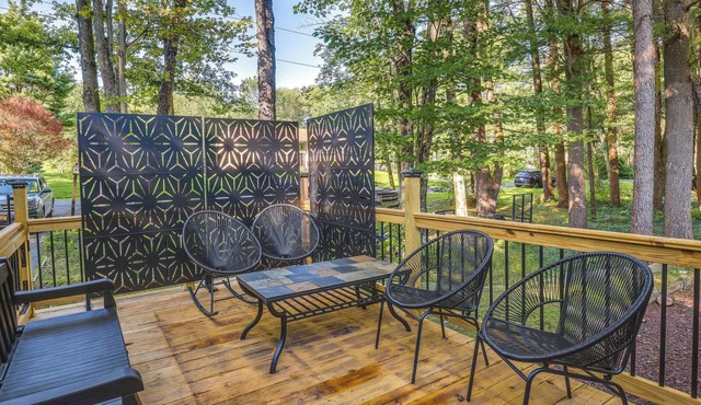 Family-Friendly Newfield Studio: 9 Mi to Ithaca!