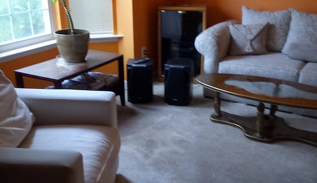 family friendly nice quiet neighborhood close to most major cities