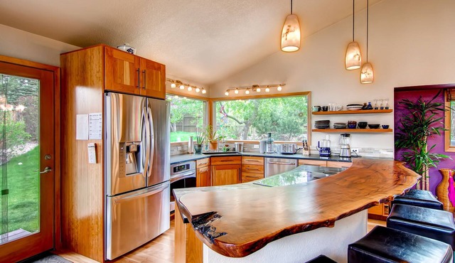 Family-Friendly Oasis 10 Minutes to Downtown Boulder