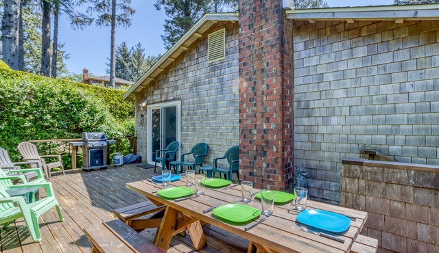 Family Friendly Ocean View Beach House with Large Deck