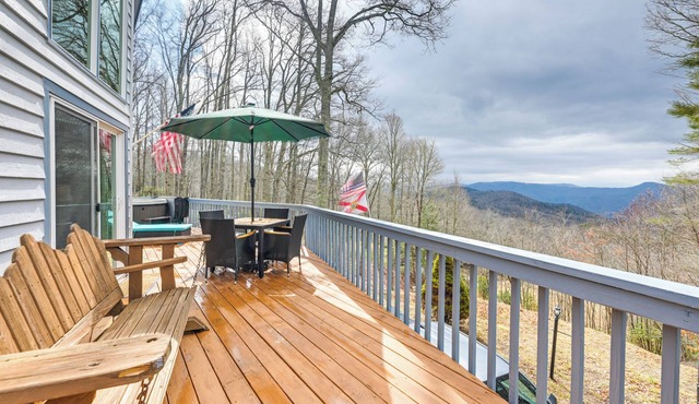 Family-Friendly Perks! Secluded Tuckasegee Haven