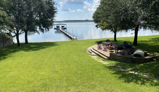 Family Friendly PK Peninsula Lakefront Home 6 Bedrooms 6.5Bath