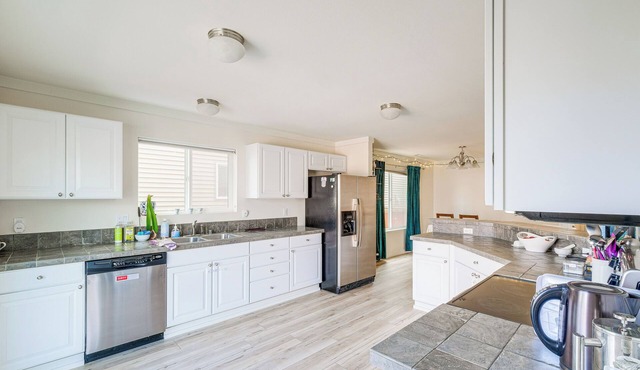 Family-Friendly Port Orchard Holiday Retreat!