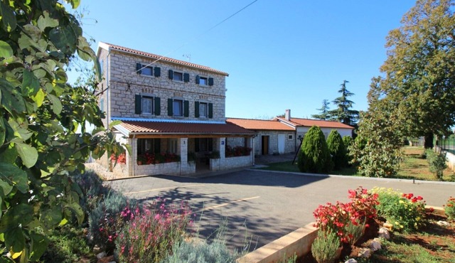 Family friendly, quiet location, garden with grill, air-conditioned