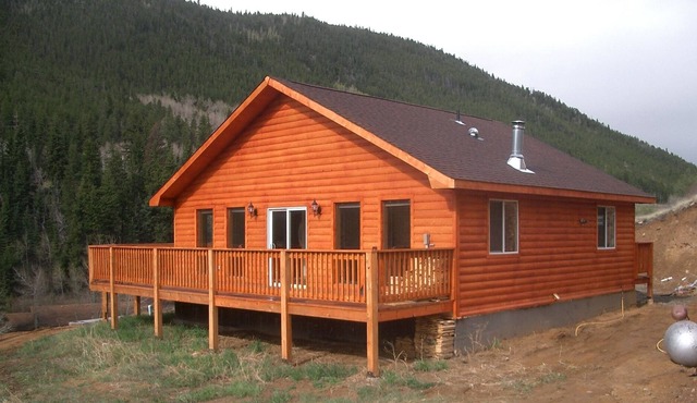 family friendly, quiet neighborhood and hiking, biking and jeep trails.