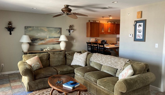 Family Friendly & Quiet Riverside Condo with Pool & Fishing Piers