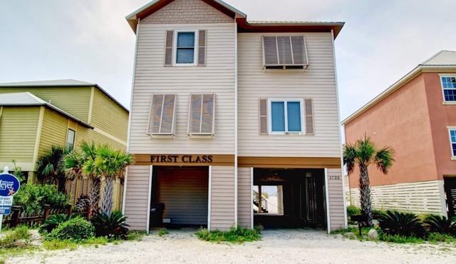 Family Friendly, Right on the Gulf, 'Big' Beautiful Beach House