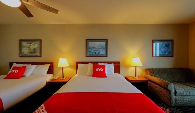 Family-Friendly Room w/Balcony Views by the Water – Ideal for Quiet Stays