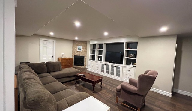 Family friendly suburban getaway just outside of down town Charlottetown