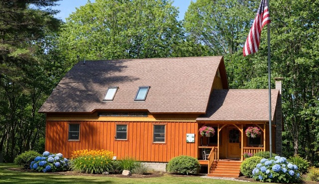 Family friendly Saco River retreat—hiking, bikingnlakes & Bridgton, North Conway