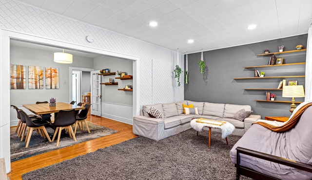 Family Friendly, Safe & Comfy near Botanical Gardens and Tower Grove Park