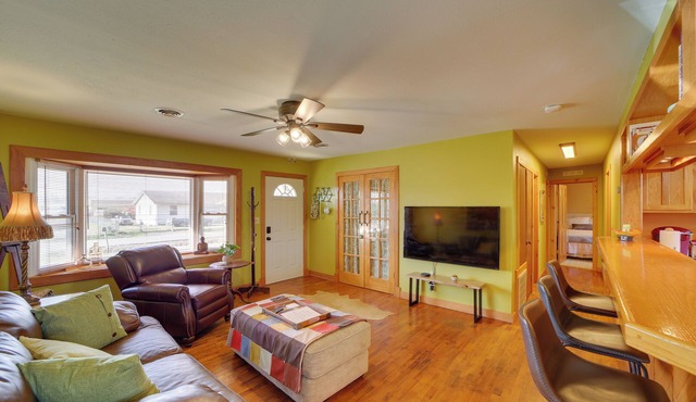 Family-Friendly Sallisaw Home w/Large Yard!