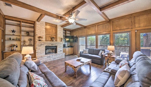 Family-Friendly San Antonio Home with Hot Tub and Deck