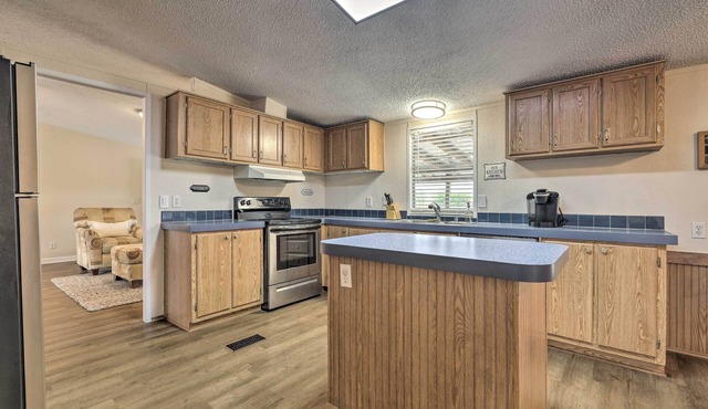 Family-Friendly San Marcos Home Close to TSU!