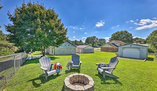Family-Friendly Sanctuary BBQ, Patio and Yard