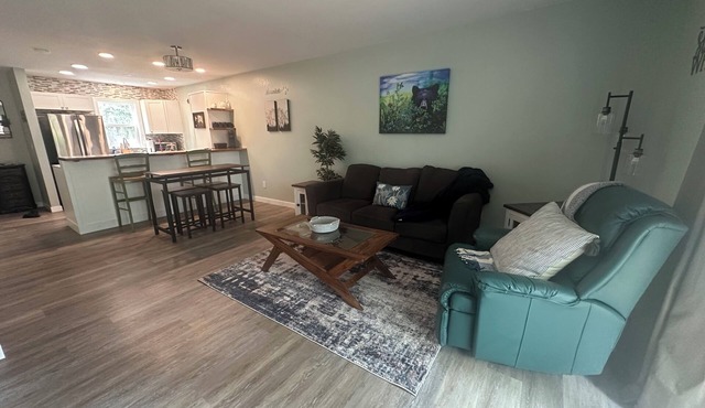 Family friendly townhouse style unit with a private deck and backyard!