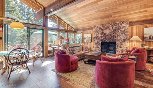 Family-Friendly Truckee Cabin Near Ski Shuttle!