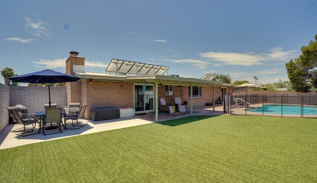 Family-Friendly Tucson Retreat w/Pool & Yard!