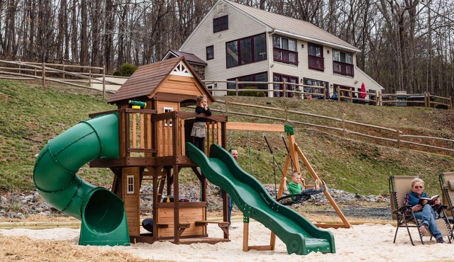 "Family-Friendly Retreat Near Downtown Lynchburg and Liberty"