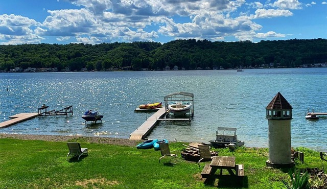 Family friendly waterfront property