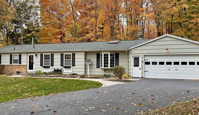 Family & Friends in Fairport