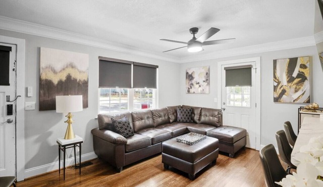 Family Fun: 2 Story Oasis & Pup Retreat Near RVA