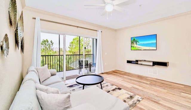 Family Fun Condo Pool and Sauna near Disney